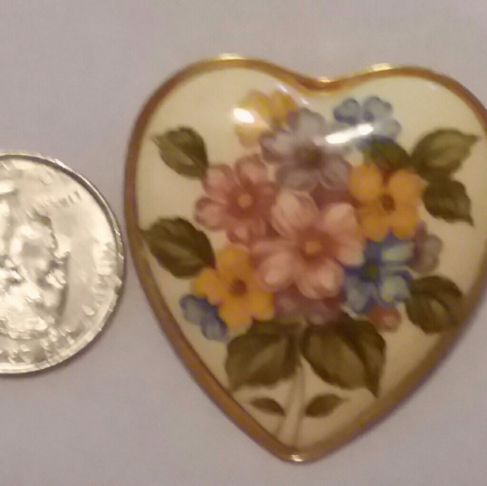 Brooch - Picture 3 of 3